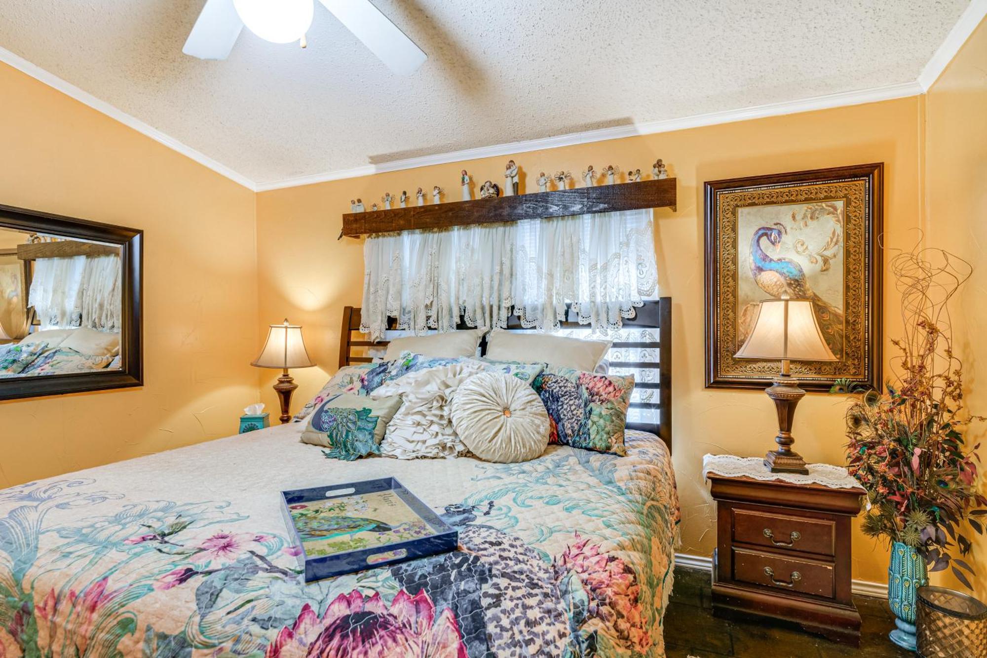 Villa College Station Getaway With Hot Tub And Courtyard! Exterior foto